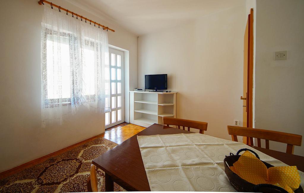 Apartments Lina Novi Vinodolski Rom bilde