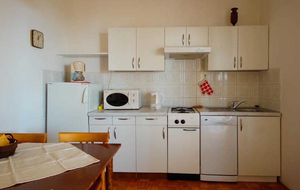 Apartments Lina Novi Vinodolski Rom bilde