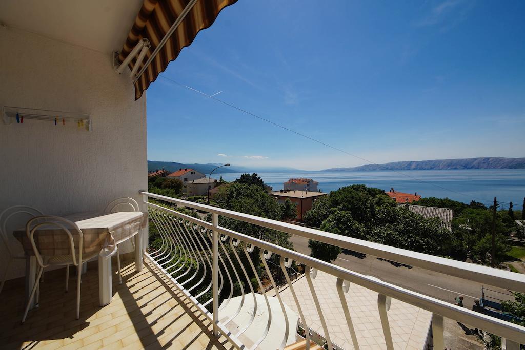 Apartments Lina Novi Vinodolski Rom bilde